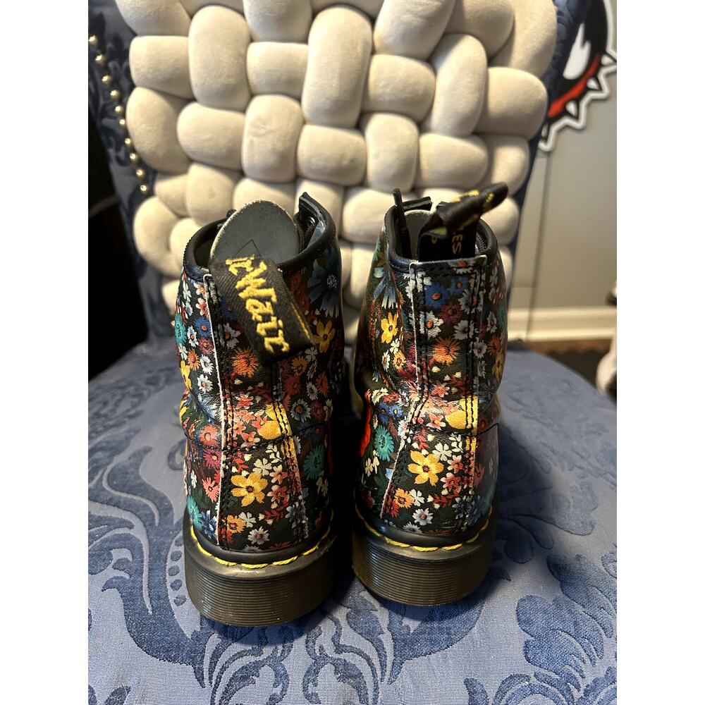 Dr Martens 101 Black Red Blue Floral size 9/EU 41 - Picture 5 of 7